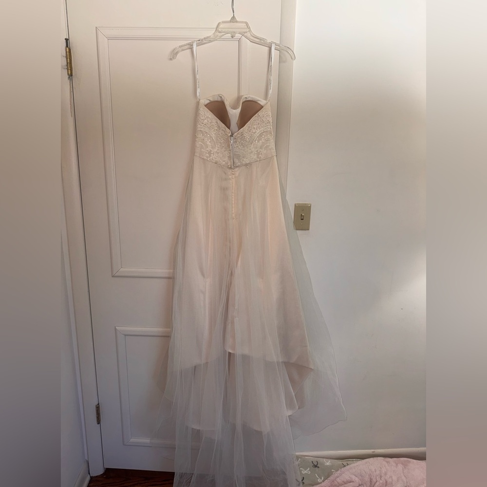 David's Bridal A-Line Beaded Lace tulle Ivory/Champagne Wedding Dress SZ 4 READ - Picture 6 of 14